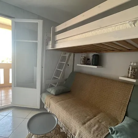 Confortable 3p Avec Piscines Et Parking Public - - Fr-1-799-22 *